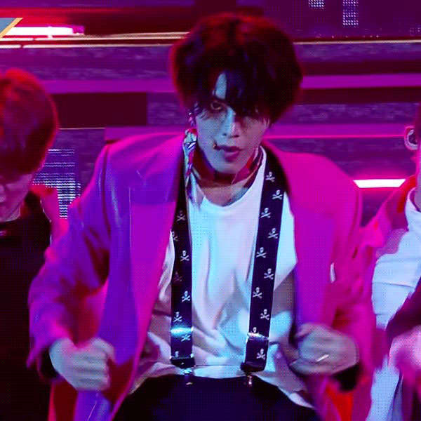GIFS YUYU BB ♥ (imagine being this hot, cant relate))  21457F4A594281421529C2