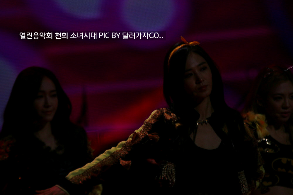 [PIC][29-10-2013]SNSD biểu diễn tại "KBS Open Concert 1000th Anniversary" vào tối nay - Page 3 21551E3C52767BC90842CB