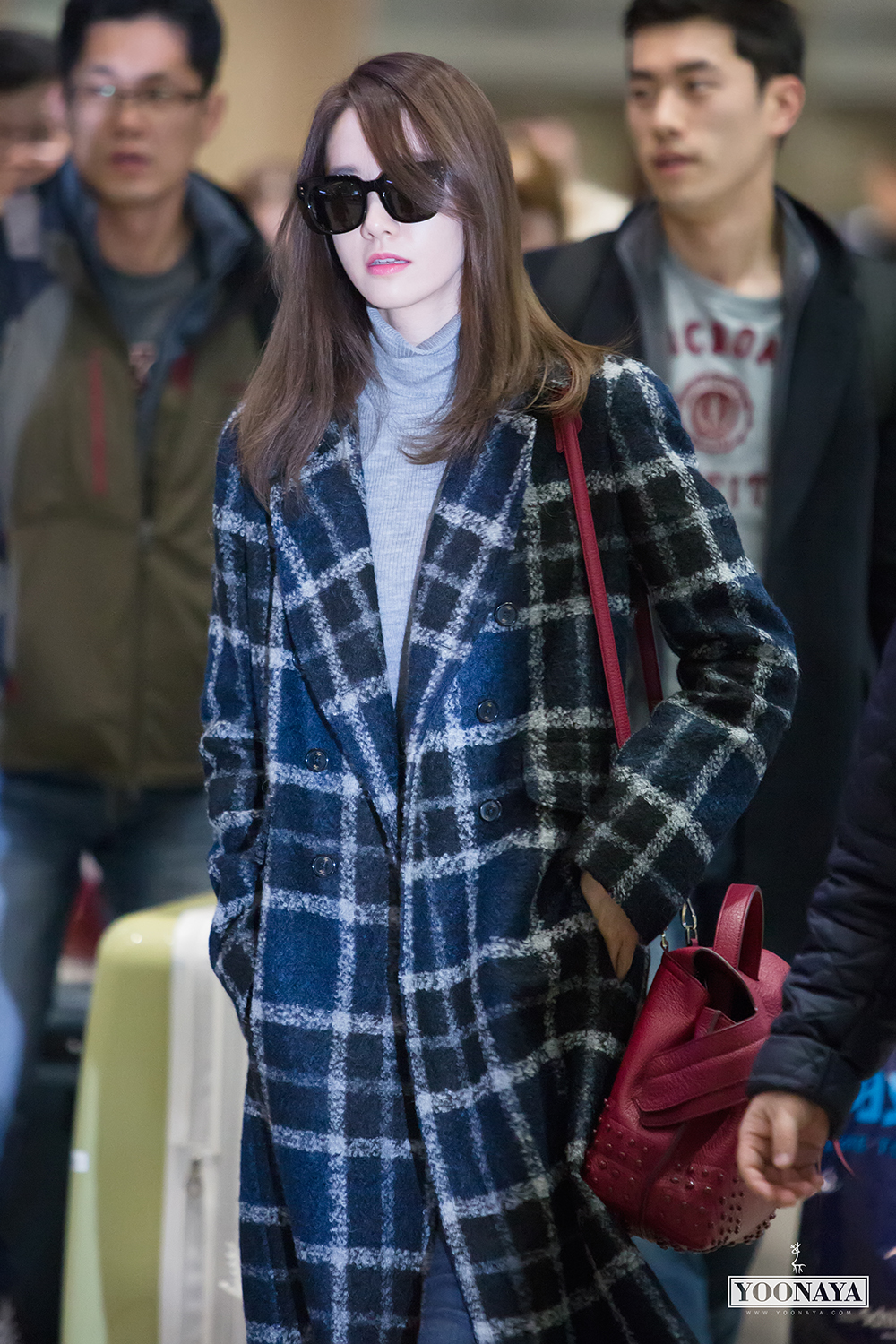 [PIC][28-11-2015]YoonA trở về Hàn Quốc vào chiều nay 214E4A33565D61981FC5A3